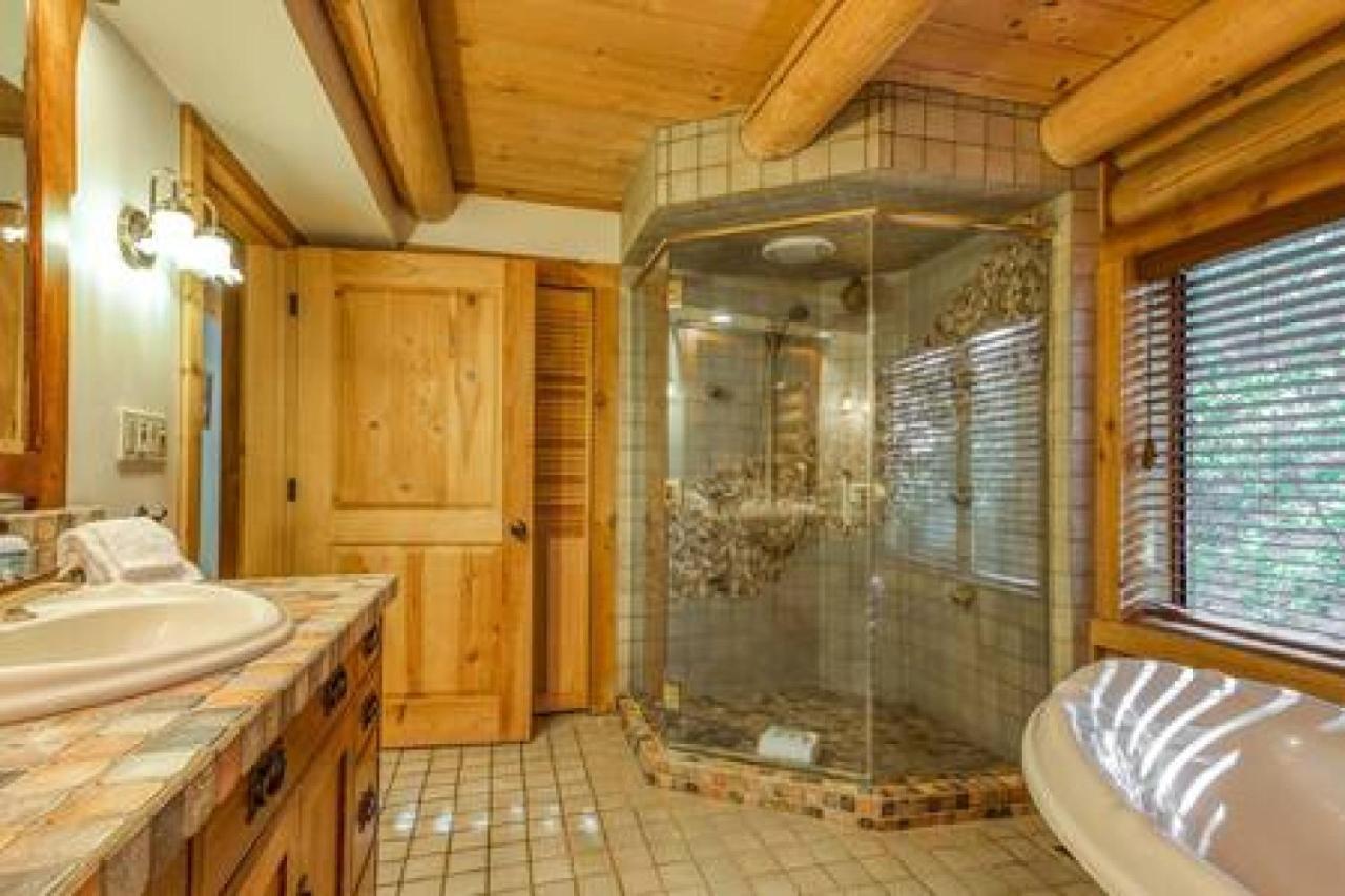 Eagles Nest - Natural Log Cabin With Guest House Idyllwild Esterno foto