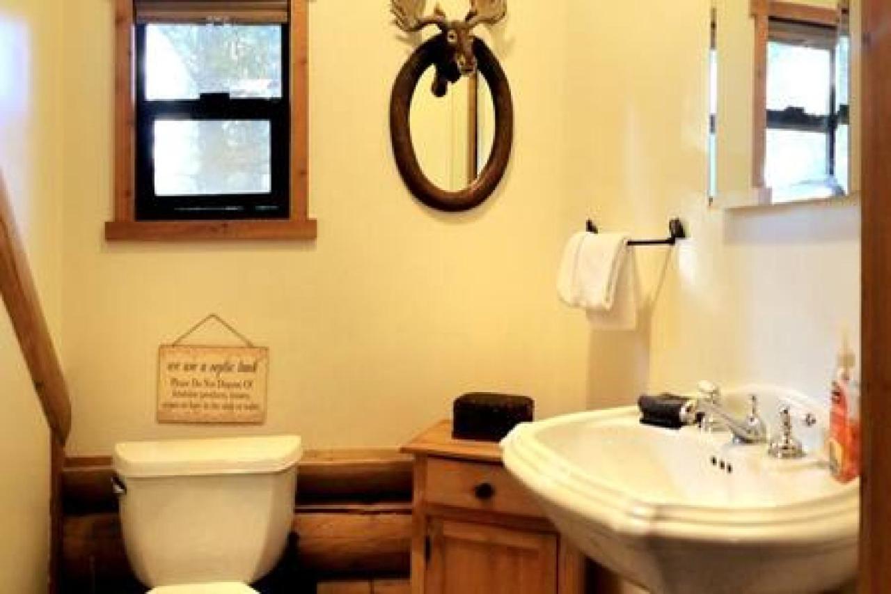 Eagles Nest - Natural Log Cabin With Guest House Idyllwild Esterno foto